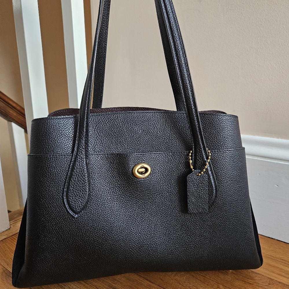 Authentic COACH Pebbled leather 3 compartments turnlock carryall/tote/Crossbody